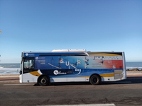 bus surf